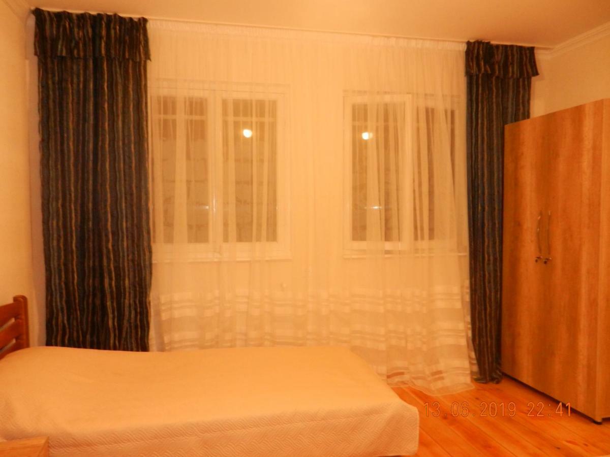 Guest House Katia Tbilisi Exterior foto