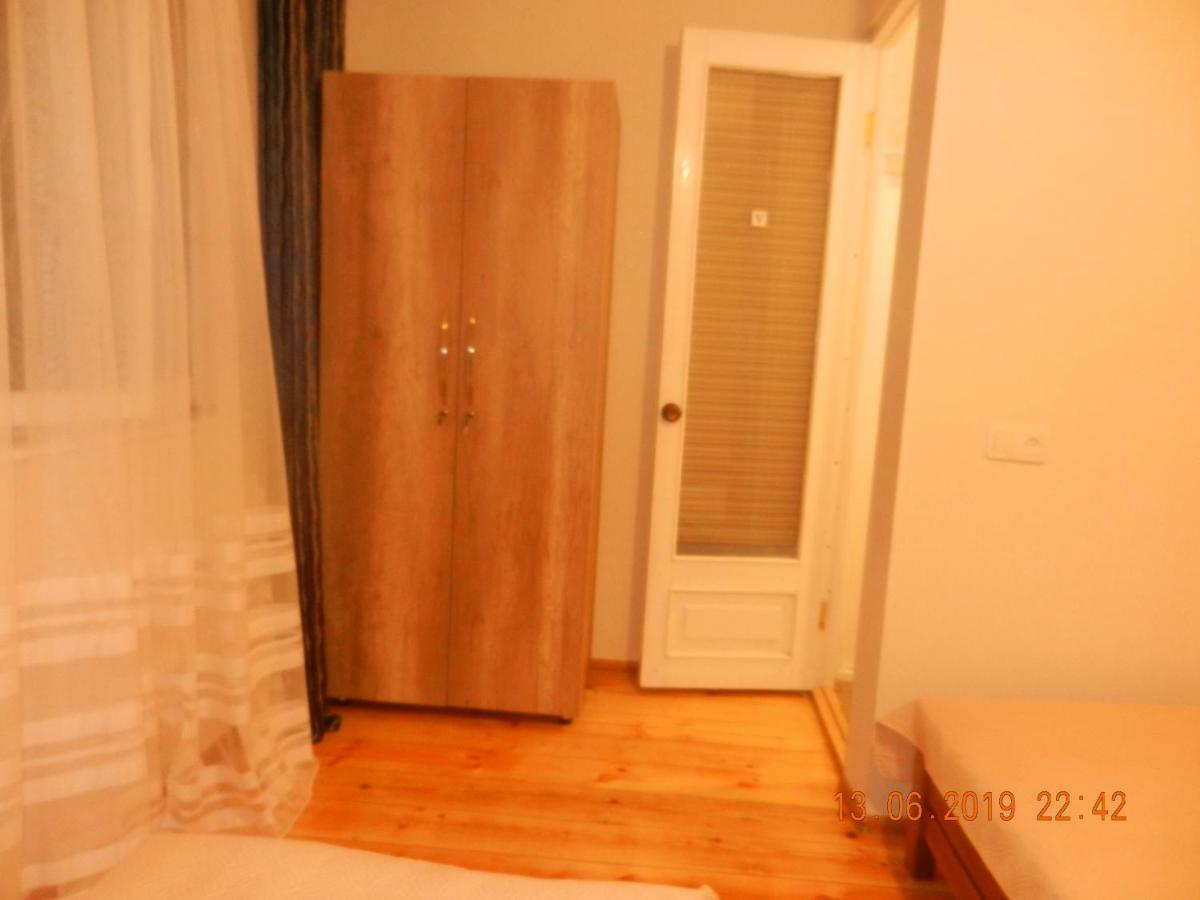 Guest House Katia Tbilisi Exterior foto